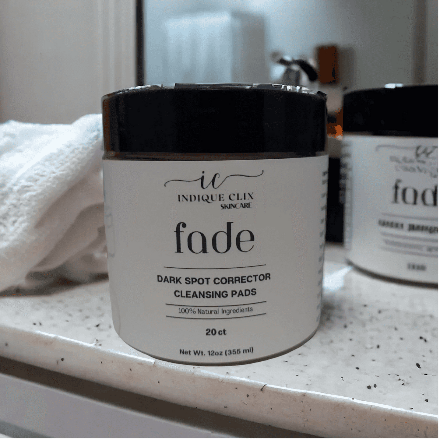 FADE | Dark Spot Corrector Cleansing Pads - IndiqueClix Natural Skincare
